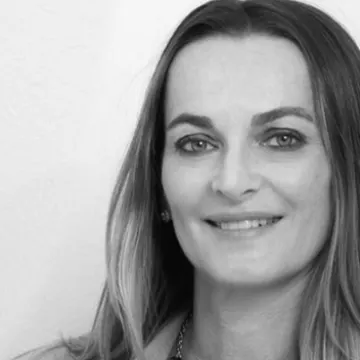 Laura Vimercati, Associato Professionista APHSI