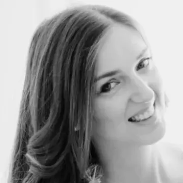 Sabrina Caliari, Associato Junior APHSI