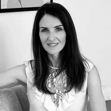 Serena Ferrari, Associato Professionista APHSI